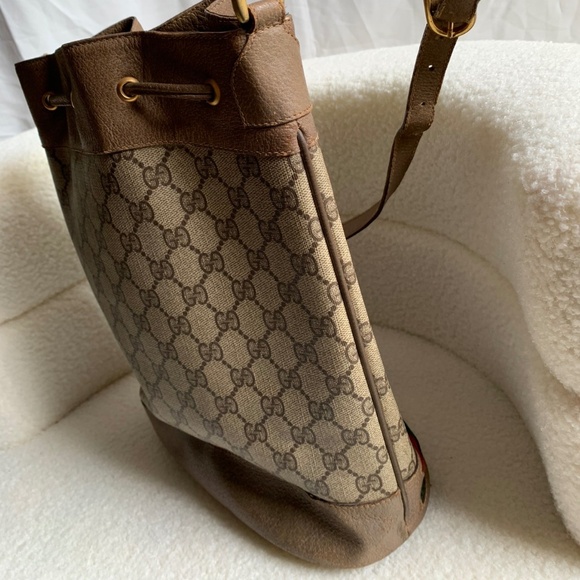 Authentic Gucci GG Vintage Supreme Ophidia Bucket - Picture 3 of 16